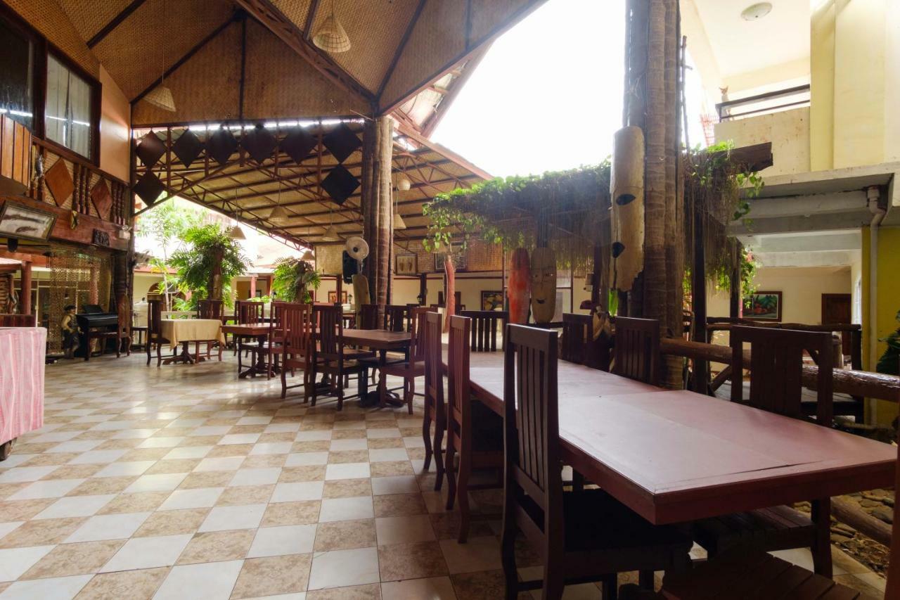 Oyo 621 De Loro Inn Puerto Princesa Ngoại thất bức ảnh